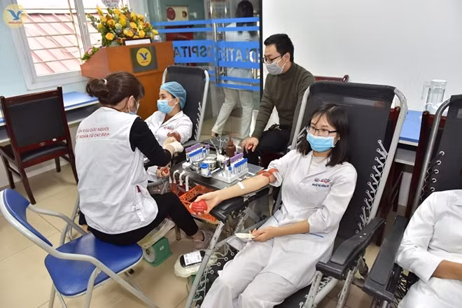Các bác sĩ nhiệt tình tham gia chương trình
