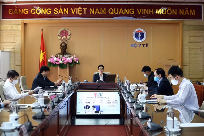 Ban Chỉ đạo Quốc gia phòng chống dịch bệnh COVID-19 họp ngày 27/4 (Ảnh Đình Nam)