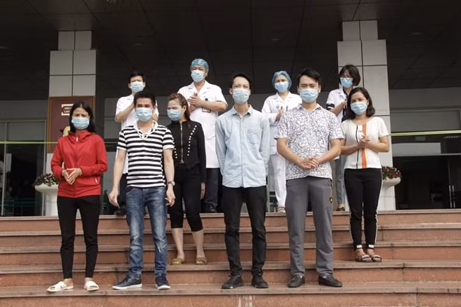 6 bệnh nhân tại Bệnh viện Bệnh Nhiệt đới Trung ương khỏi bệnh
