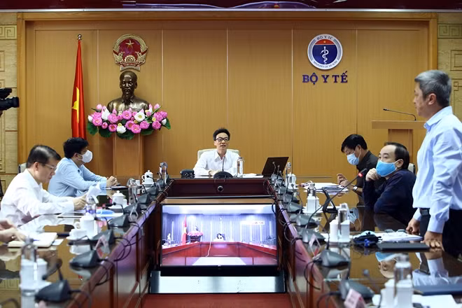 Ban Chỉ đạo Quốc gia phòng chống dịch COVID-19 họp sáng 20/4 (Ảnh VGP))