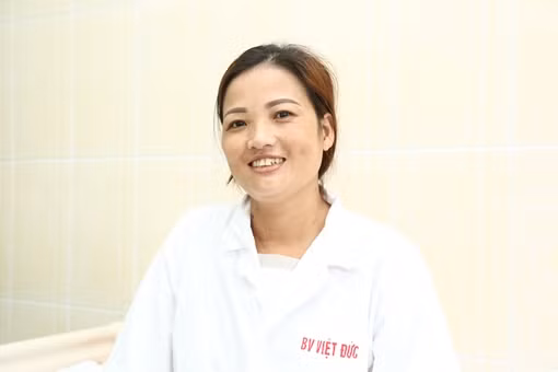 Nữ bệnh nhân bị bắn xuyên tim đã hồi phục ra viện
