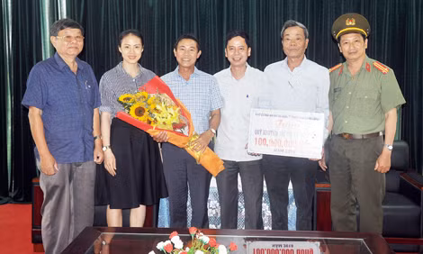 Đồng hành cùng công tác khuyến học, khuyến tài tại Quảng Nam