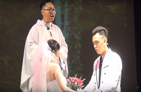 Một vở kịch tiếng Anh trong chương trình sân khấu học đường của Đại học Mở TP Hồ Chí Minh.