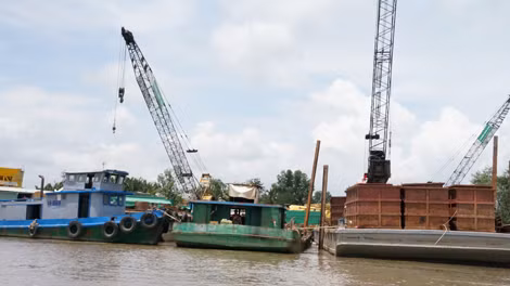 Một bến thủy nội địa đã hết thời hạn hoạt động nhưng chưa được cấp lại giấy phép.