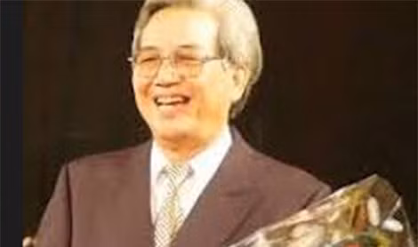 NSND Quý Dương là một trong những ca sỹ không mắc những tật nói trong bài. NSND Quý Dương là một trong những ca sỹ không mắc những tật nói trong bài.