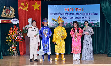 Các tiểu phẩm được dàn dựng công phu, tạo được hiệu quả tuyên truyền.