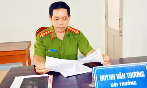 Trung tá Huỳnh Văn Thương khắc ghi lời Bác, luôn hoàn thành xuất sắc mọi nhiệm vụ được giao.