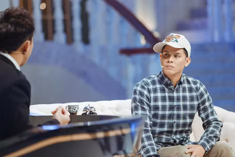 John Huy Trần trong “Chuyện tối nay với Thành”.