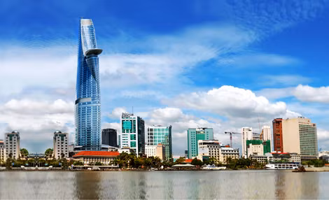 Các cao ốc không ngừng mọc lên ở TP Hồ Chí Minh.
