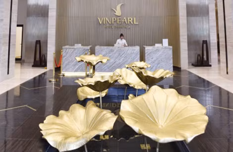 Sự kiện được tổ chức tại khách sạn Vinpearl Thanh Hóa – thuộc Tập đoàn Vingroup. Khách sạn dự kiến sẽ chính thức khai trương ngày 15-9 và những khách mời của Vinhomes Star City là một trong những khách hàng đầu tiên đến với khách sạn đẳng cấp 5 sao này Sự kiện được tổ chức tại khách sạn Vinpearl Thanh Hóa – thuộc Tập đoàn Vingroup. Khách sạn dự kiến sẽ chính thức khai trương ngày 15-9 và những khách mời của Vinhomes Star City là một trong những khách hàng đầu tiên đến với khách sạn đẳng cấp 5 sao này