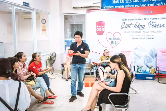 “Mỗi giọt máu cho đi - Một cuộc đời ở lại”, giọt hồng Venesa chính là tinh thần vì xã hội và sức khỏe cộng đồng mà cán bộ nhân viên công ty muốn đóng góp.