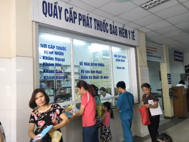 Ứng dụng CNTT sẽ giải quyết được nhiều vướng mắc trong thanh toán BHYT.