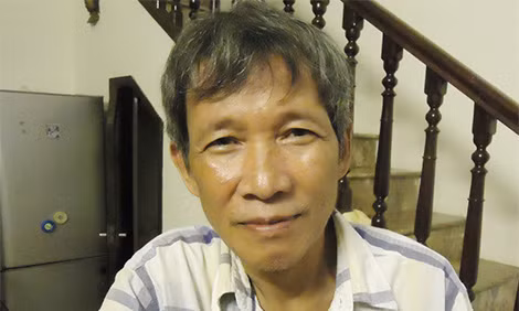 Nhà thơ Tấn Phong