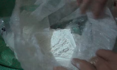 Phụ gia không rõ nguồn gốc thu được tại hiện trường.