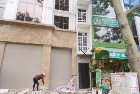Sớm xử lý dứt điểm những vi phạm liên quan đến ngôi nhà siêu mỏng tại số 52 phố Lý Thường Kiệt (X).