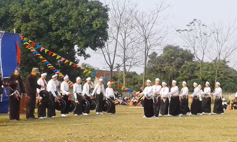 Cồng chiêng Khánh Chúc Bãi.
