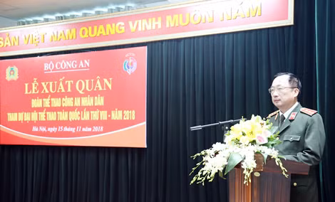 Thứ trưởng Nguyễn Văn Thành phát biểu chỉ đạo tại buổi lễ. Thứ trưởng Nguyễn Văn Thành phát biểu chỉ đạo tại buổi lễ.