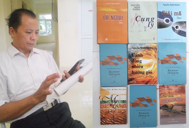 Nhà thơ Nguyễn Minh Khiêm và bìa các tác phẩm của ông. Nhà thơ Nguyễn Minh Khiêm và bìa các tác phẩm của ông.