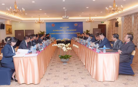 Quang cảnh toạ đàm.