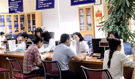 DN đề nghị tăng cường ứng dụng CNTT để giải quyết thủ tục hành chính thuế DN đề nghị tăng cường ứng dụng CNTT để giải quyết thủ tục hành chính thuế