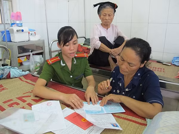 Cấp CMND tại Bệnh viện đa khoa huyện Đan Phượng.