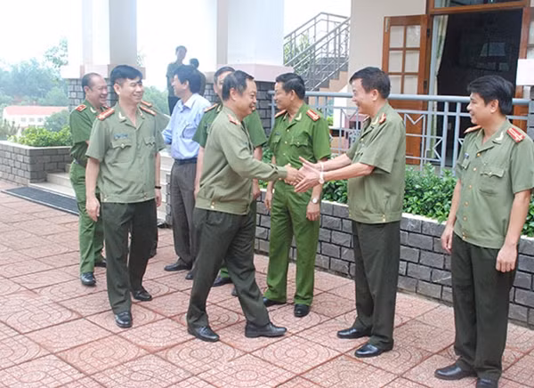 Thượng tướng Phạm Dũng, Thứ trưởng Bộ Công an thăm và làm việc với Công an Đắk Nông.