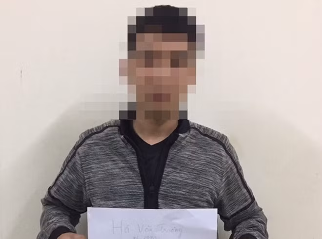 Hà Văn Trường tại cơ quan Công an. Hà Văn Trường tại cơ quan Công an.