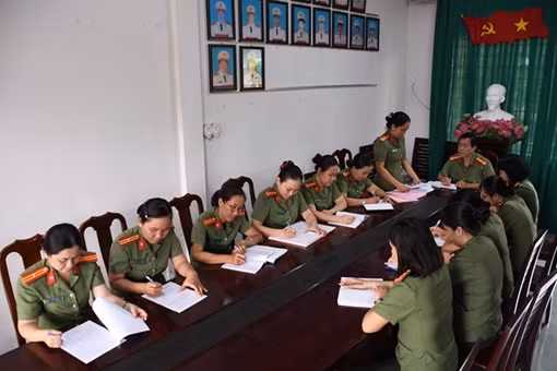 Công an Tiền Giang phát động học tập gương dũng cảm của đồng đội 