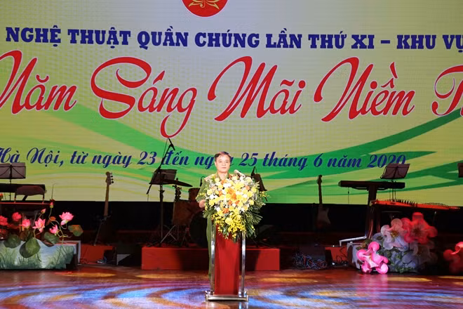 Trung tướng Phạm Quốc Cương, Tư lệnh Cảnh sát cơ động phát biểu tại lễ khai mạc Hội diễn đêm 23/6