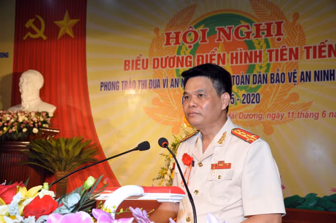 Đại tá Lê Ngọc Châu, Giám đốc Công an tỉnh Hải Dương phát biểu tại Hội nghị.