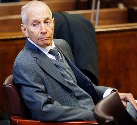 Ở tuổi 71, triệu phú Robert Durst bị cáo buộc giết người.
