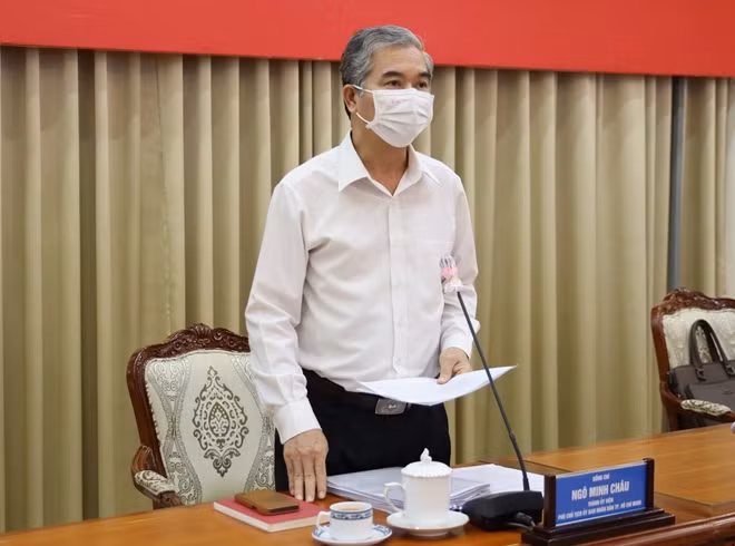 Phó Chủ tịch UBND TP Ngô Minh Châu thông tin về Kế hoạch thực hiện điều phối xét nghiệm SARS-CoV-2 trên địa bàn TP