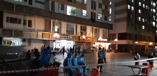 Chung cư Hưng Ngân Q.12 được thực hiện phong toả một phần ngay trong đêm 29/5