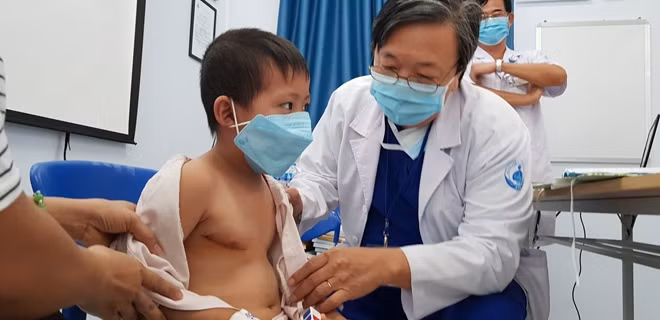 Bé N.K.H đã khoẻ mạnh hoàn toàn sau ca phẫu thuật.