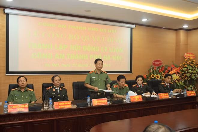 Thiếu tướng Đoàn Duy Khương, Giám đốc Công an TP Hà Nội phát biểu chỉ đạo
