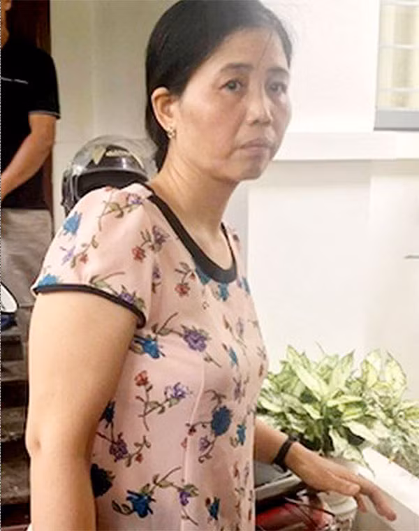 Y sĩ Hoàng Thị Hiền.