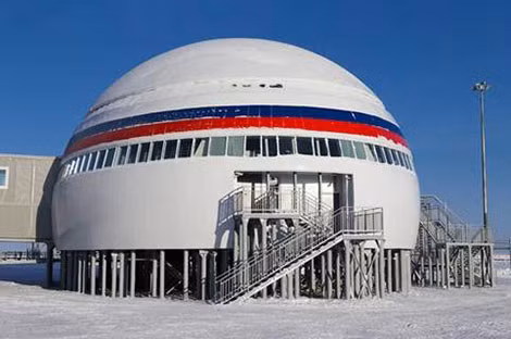Căn cứ quân sự của Nga ở vùng đất hoang vu Franz Josef. Căn cứ quân sự của Nga ở vùng đất hoang vu Franz Josef.