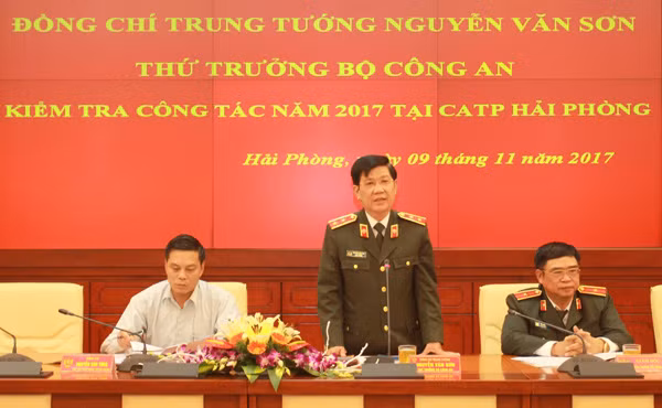 Trung tướng Nguyễn Văn Sơn phát biểu chỉ đạo tại Hội nghị.