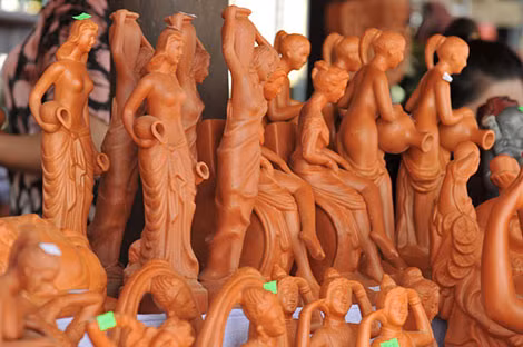 Những mặt hàng gốm Thanh Hà.
