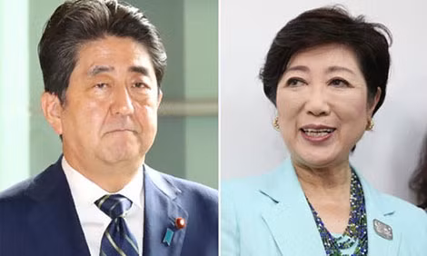 Thủ tướng Shinzo Abe và đối thủ nặng ký nhất của ông trong cuộc bầu cử vào tháng 10 tới là bà Yuriko Koike.
