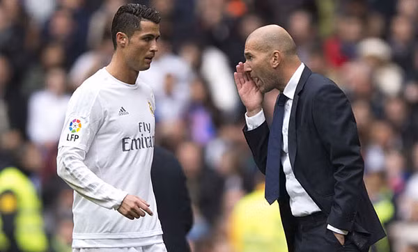 Với HLV Zidane, những ngày đẹp nhất ở Real dường như đã qua rồi!