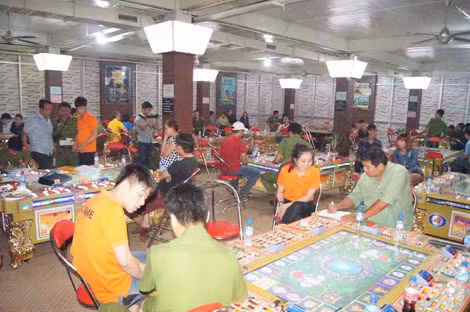 Không ít người chơi là phụ nữ.