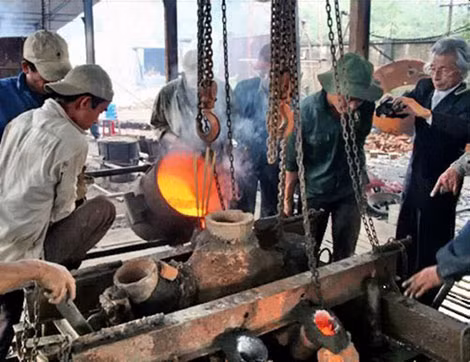 Lò đúc đồng ở Đại Bái.