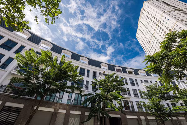 Thành công của Dự án Nhà phố thương mại V5, V6 giúp Văn Phú – Invest tiếp tục khẳng định vị thế của mình.