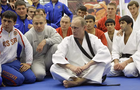Tổng thống Putin rất đam mê thể thao và môn võ judo (nhu đạo) của Nhật Bản là môn ông ưa thích nhất.