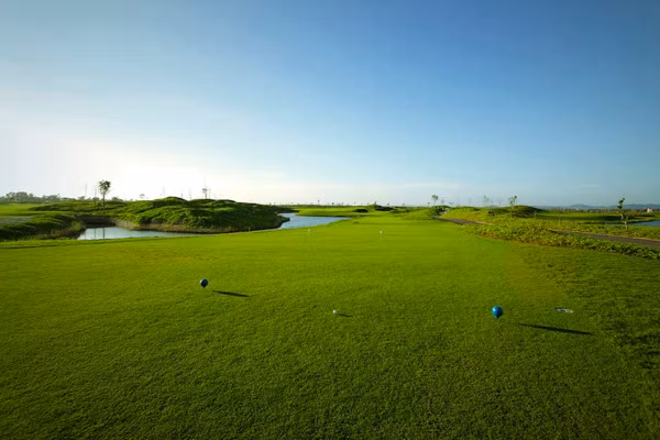 Giải FLC Golf Championship 2018 diễn ra từ 1-1 đến 3-1-2018 tại FLC Samson Golf Links (Thanh Hóa).