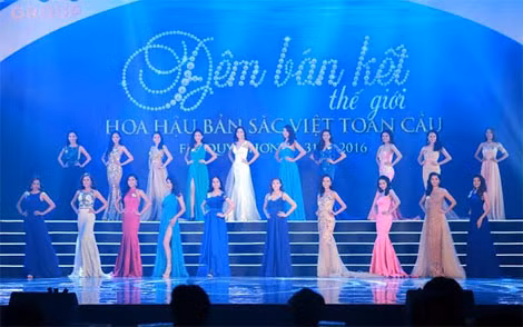 Các người đẹp trong đêm Bán kết thế giới Hoa hậu bản sắc Việt toàn cầu 2016.