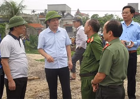 Lãnh đạo tỉnh Thái Bình và lãnh đạo Công an tỉnh nhanh chóng có mặt tại hiện trường chỉ đạo công tác cứu nạn và điều tra nguyên nhân vụ việc.
