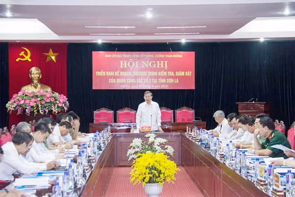 Đồng chí Thượng tướng Tô Lâm phát biểu tại buổi làm việc.