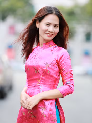Phương Huyền.